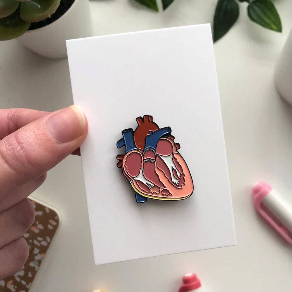 Colorful Anatomy Heart Organ Brooch Medical Enamel Lapel Backpack Badge Pins Jewelry Gift for Doctor Nurse Collection